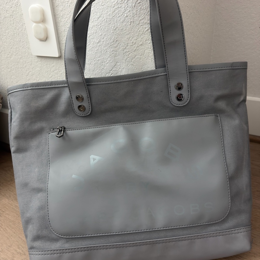 Marc Jacobs Tote Bag with Front Zip Pocket